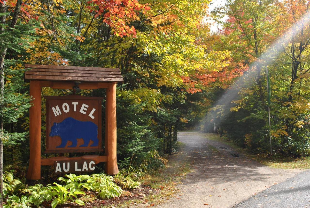 Motel Ours Bleu Lac-Saguay Extérieur photo